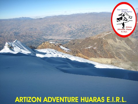 Nenado Vallunaraju - Cordillera Blanca Climbing